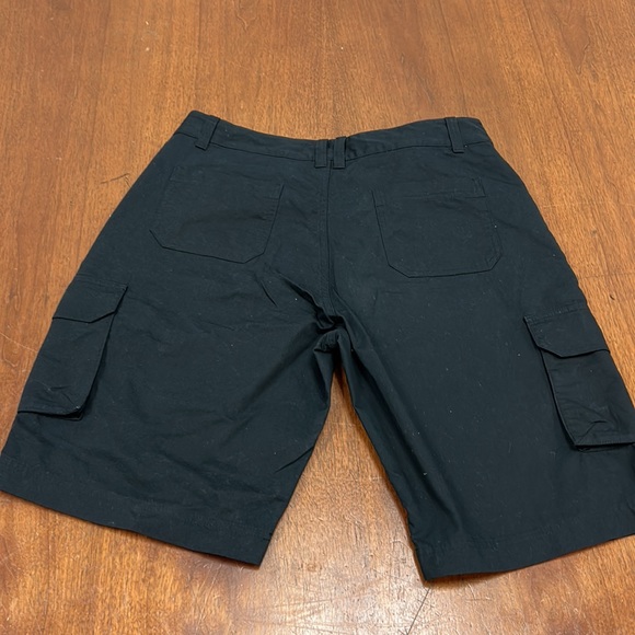 Reebok cargo shorts, size medium - Picture 6 of 6